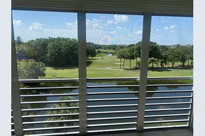 3510 Oaks Way #504, Pompano Beach, FL 33069 - Photo 2