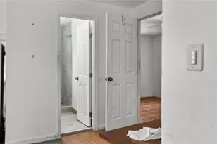 3446 NW 17th St, Miami, FL 33125 - Photo 16