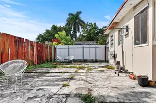 3446 NW 17th St, Miami, FL 33125 - Photo 24