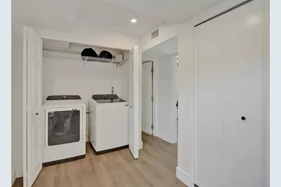 701 NE 164th Street, Miami, FL 33162 - Photo 16