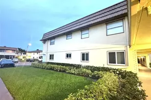 172 D Saxony Unit, Delray Beach, FL 33446 - Photo 2