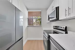 8411 Forest Hills Dr, Coral Springs, FL 33065 - Photo 14