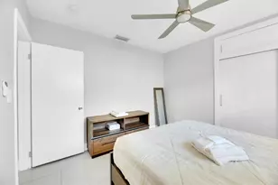 9611 NW 3rd St, Pembroke Pines, FL 33024 - Photo 22