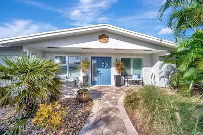 2611 NE 53rd Street, Pompano Beach, FL 33064 - Photo 1