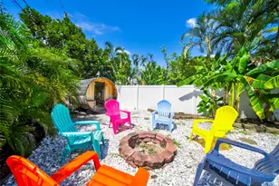 250 NE 27th Ct, Boca Raton, FL 33431 - Photo 8