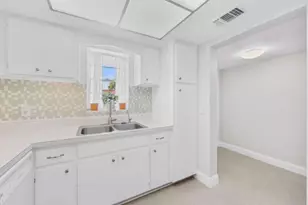 415 US Hwy 1 Unit, North Palm Beach, FL 33408 - Photo 10