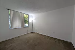 1740 NW North River Dr Unit, Miami, FL 33125 - Photo 8