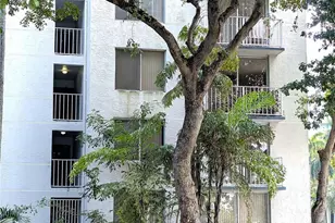 1740 NW North River Dr Unit, Miami, FL 33125 - Photo 14