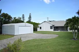 1928 NW Pine Lake Dr, Stuart, FL 34994 - Photo 36