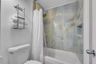 9090 Lime Bay Blvd, Tamarac, FL 33321 - Photo 26