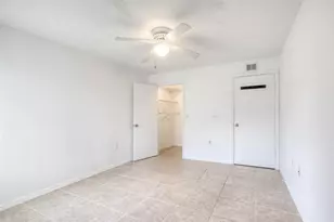 663 Vista Isles Dr, Sunrise, FL 33325 - Photo 10