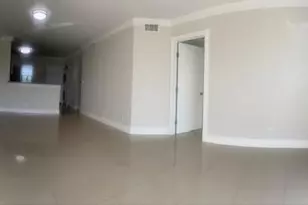 2106 S Cypress Bend Dr, Pompano Beach, FL 33069 - Photo 8