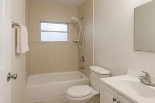 734 NW 13th Terrace, Fort Lauderdale, FL 33311 - Photo 6