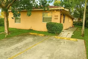 734 NW 13th Terrace, Fort Lauderdale, FL 33311 - Photo 2
