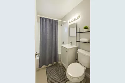 741 NW 10th Terrace, Fort Lauderdale, FL 33311 - Photo 10