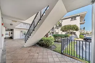 2600 S Ocean Dr, Hollywood, FL 33019 - Photo 34