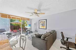 2212 NE 7th St, Hallandale Beach, FL 33009 - Photo 14