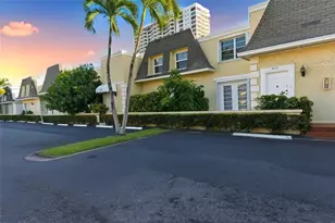 2212 NE 7th St, Hallandale Beach, FL 33009 - Photo 1