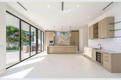 2612 NE 4th Street, Pompano Beach, FL 33062 - Photo 10