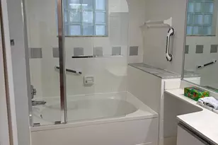 3205 NE 184th St, North Miami Beach, FL 33160 - Photo 14