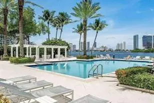 3205 NE 184th St, North Miami Beach, FL 33160 - Photo 4