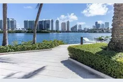 3205 NE 184th Street #9304, North Miami Beach, FL 33160 - Photo 2