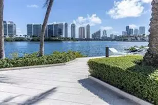 3205 NE 184th St, North Miami Beach, FL 33160 - Photo 2