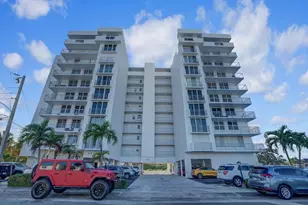 1609 N Riverside Dr, Pompano Beach, FL 33062 - Photo 1