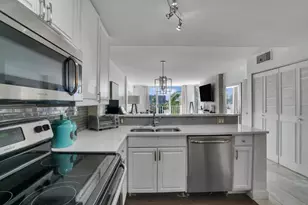 1609 N Riverside Dr, Pompano Beach, FL 33062 - Photo 6