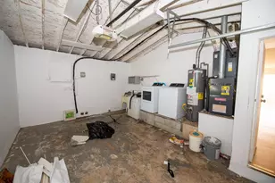 9370 NW 25th Ct, Sunrise, FL 33322 - Photo 32