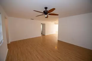 9370 NW 25th Ct, Sunrise, FL 33322 - Photo 8