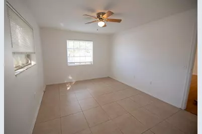 9370 NW 25th Court, Sunrise, FL 33322 - Photo 16