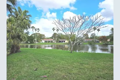 11453 NW 39th Court #211, Coral Springs, FL 33065 - Photo 12