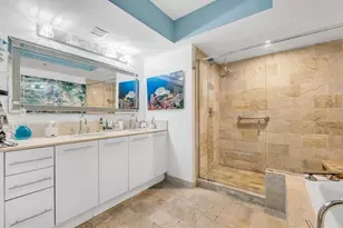 2641 N Flamingo Rd, Sunrise, FL 33323 - Photo 22