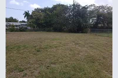 1524 NW 19th Avenue #1524, Fort Lauderdale, FL 33311 - Photo 2