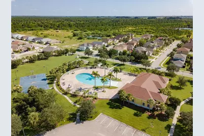 9446 Windrift Circle, Fort Pierce, FL 34945 - Photo 12