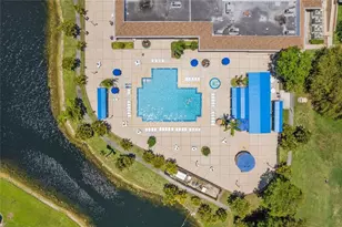 10101 Sunrise Lakes Blvd, Sunrise, FL 33322 - Photo 36