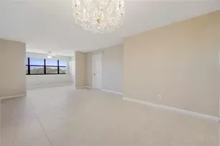 10101 Sunrise Lakes Blvd, Sunrise, FL 33322 - Photo 16