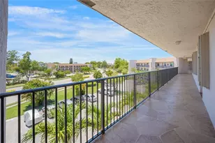 10101 Sunrise Lakes Blvd, Sunrise, FL 33322 - Photo 28