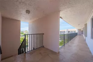 10101 Sunrise Lakes Blvd, Sunrise, FL 33322 - Photo 30