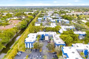 3150 Holiday Springs Blvd, Margate, FL 33063 - Photo 2