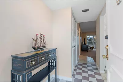 3150 Holiday Springs Boulevard #308, Margate, FL 33063 - Photo 6