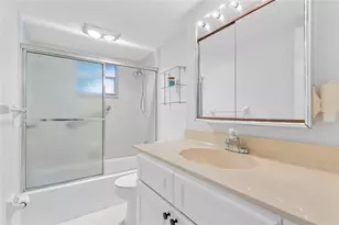 3150 Holiday Springs Blvd, Margate, FL 33063 - Photo 14