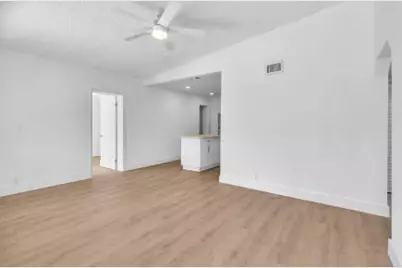 41 Miami Gardens Road, Miramar, FL 33023 - Photo 2