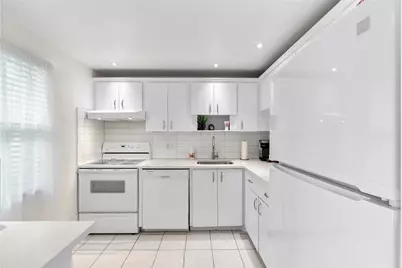 7807 Golf Circle Drive #211, Margate, FL 33063 - Photo 10