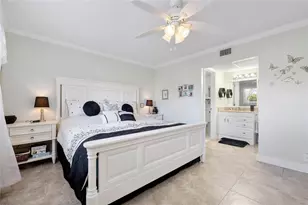 7807 Golf Cir Dr, Margate, FL 33063 - Photo 14
