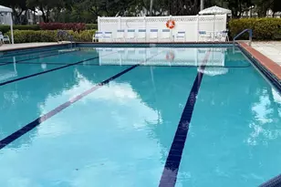 3960 Oaks Clubhouse Dr, Pompano Beach, FL 33069 - Photo 22