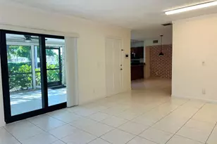 444 Pine Cir, Boca Raton, FL 33432 - Photo 22