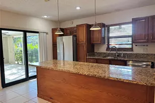 444 Pine Cir, Boca Raton, FL 33432 - Photo 16