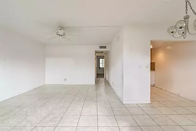 167 Grantham #167, Deerfield Beach, FL 33442 - Photo 2